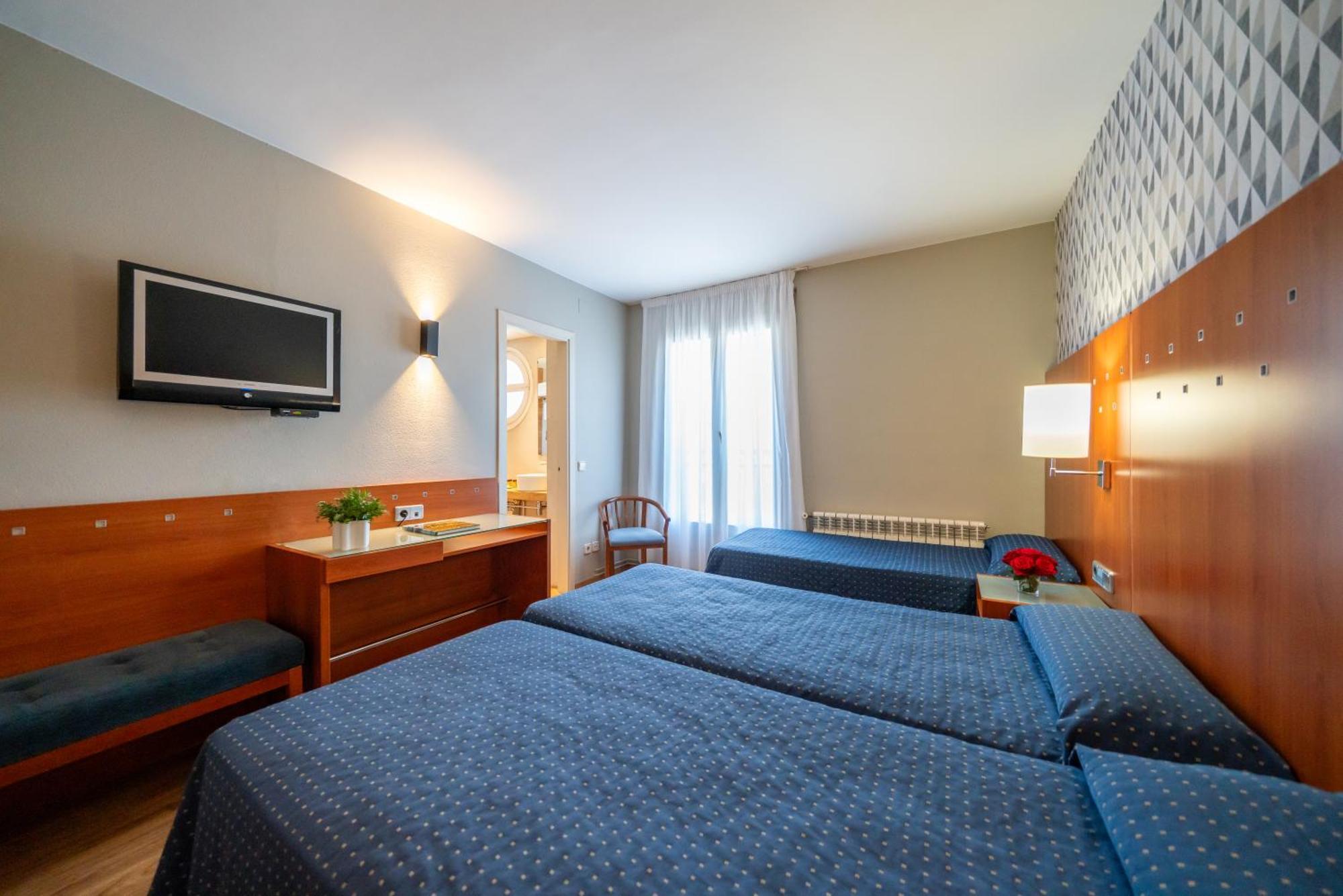 J. Balmes Hotel Vic